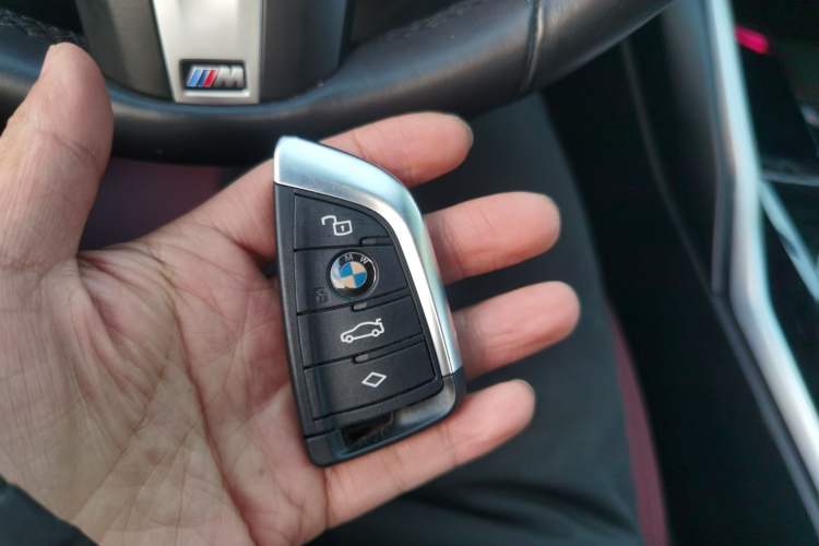 Used BMW i3 2022 eDrive 35 L Vehicle Key