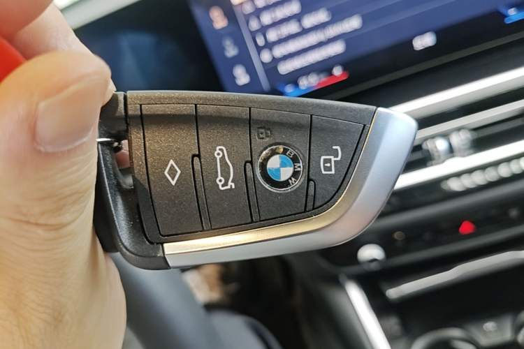 Used BMW i3 2022 eDrive 35 L Vehicle Key