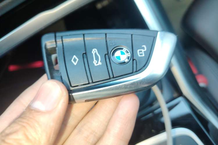 Used BMW i3 2022 eDrive 35 L Vehicle Key