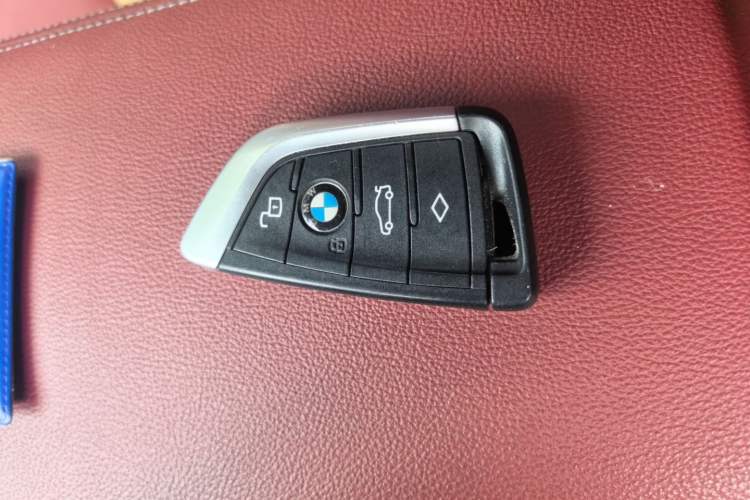 Used BMW i3 2022 eDrive 35 L Vehicle Key