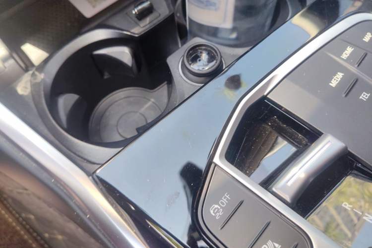 Used BMW i3 2022 eDrive 35 L Vehicle Key