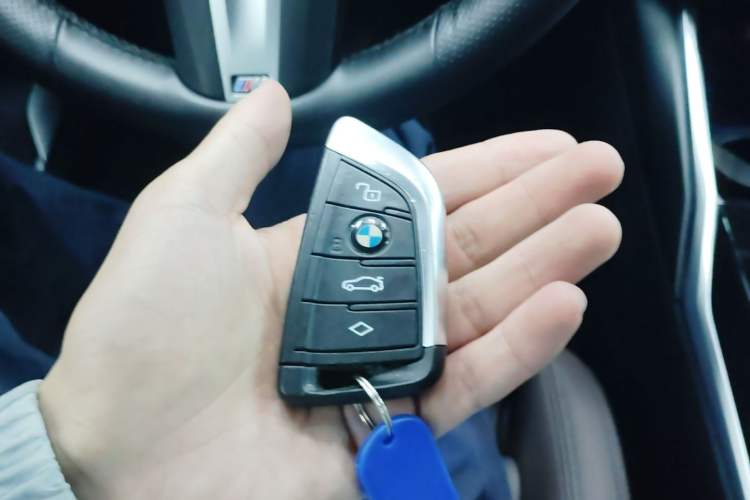 Used BMW i3 2022 eDrive 35 L Vehicle Key