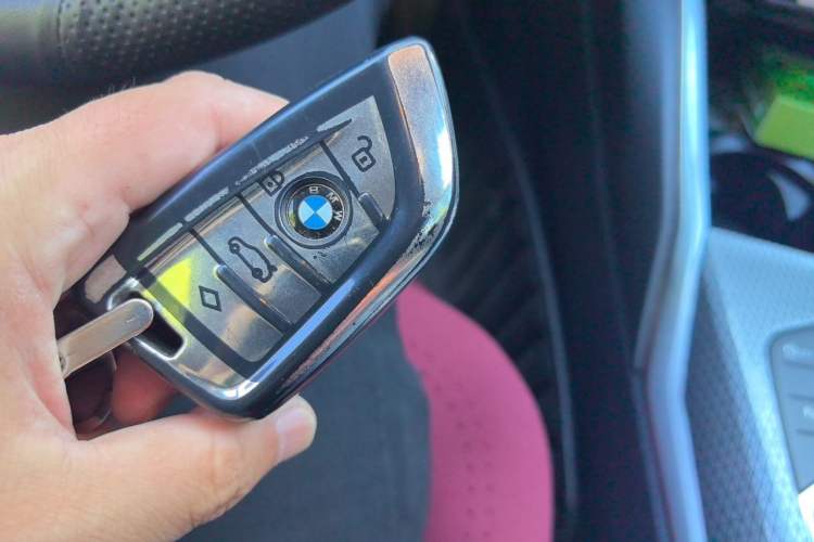 Used BMW i3 2022 eDrive 35 L Vehicle Key