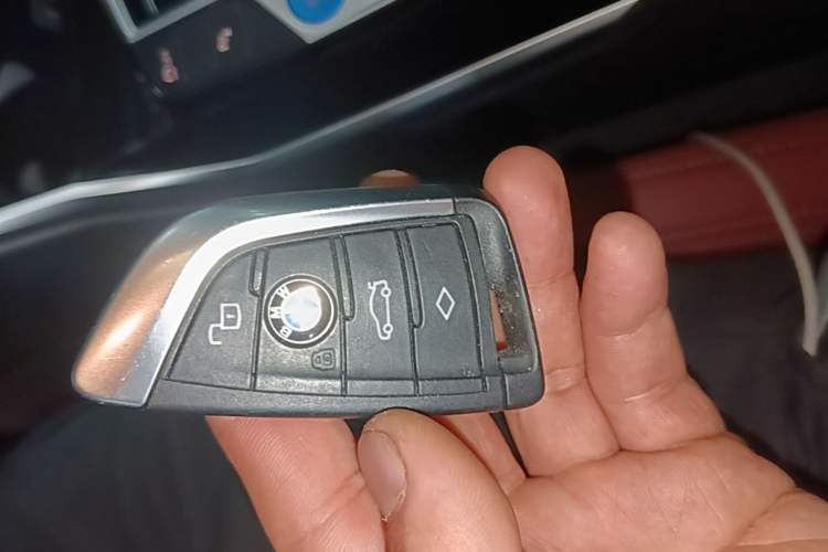 Used BMW i3 2022 eDrive 35 L Vehicle Key