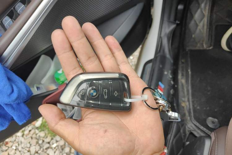 Used BMW i3 2022 eDrive 35 L Vehicle Key