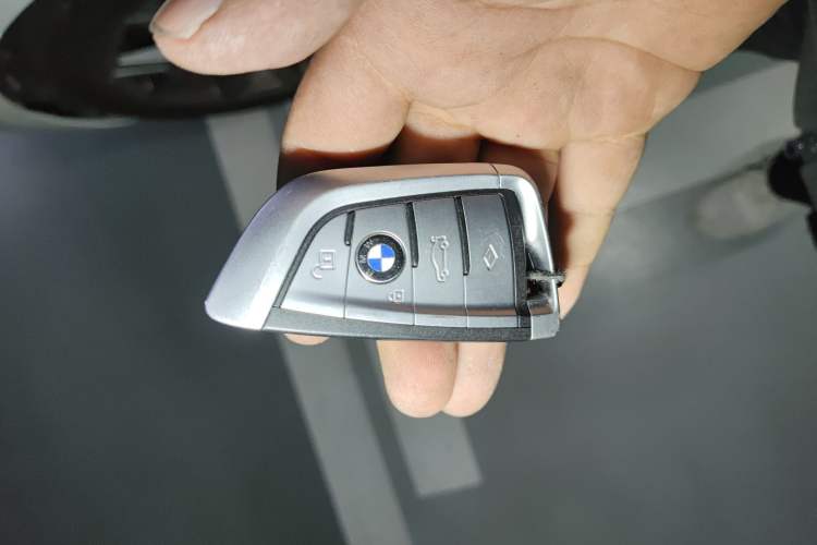 Used BMW i3 2022 eDrive 35 L Vehicle Key