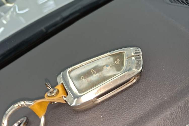 Used BMW i3 2022 eDrive 35 L Vehicle Key