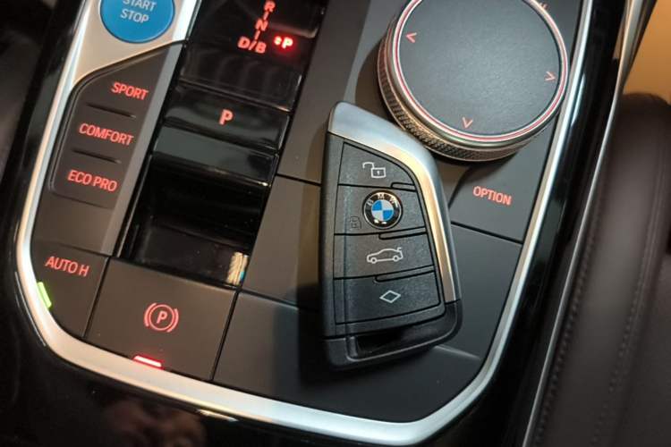Used BMW i3 2022 eDrive 35 L Vehicle Key