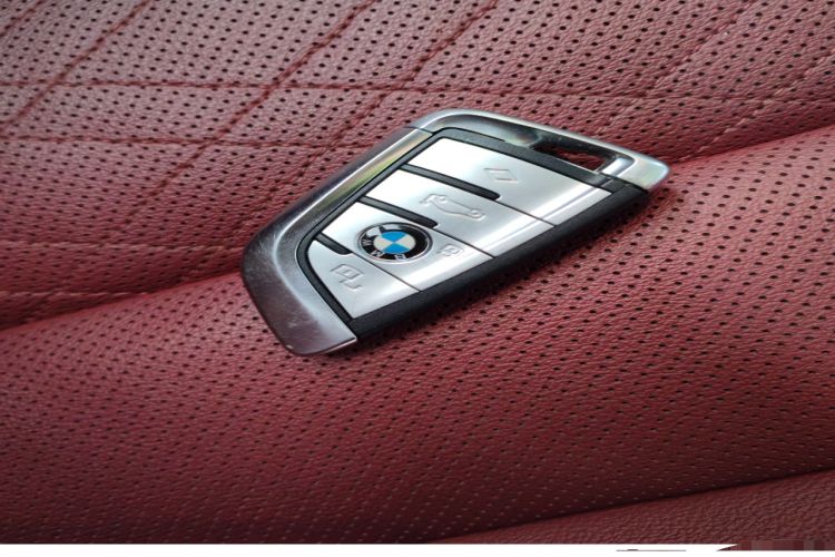 Used BMW i3 2022 eDrive 35 L Vehicle Key