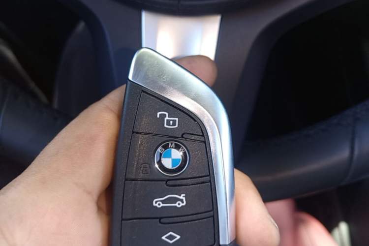 Used BMW i3 2022 eDrive 35 L Vehicle Key
