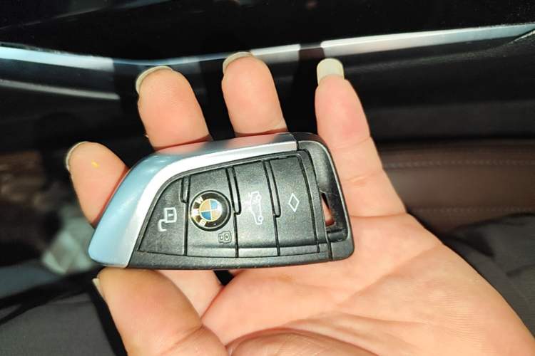 Used BMW i3 2022 eDrive 35 L Vehicle Key