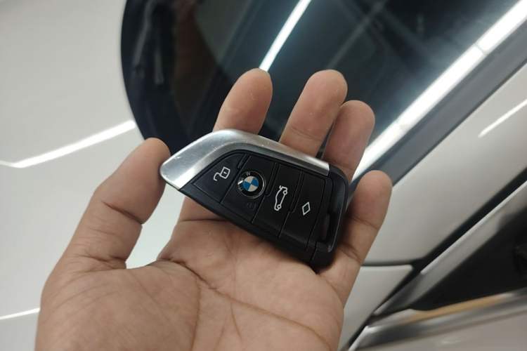 Used BMW i3 2022 eDrive 35 L Vehicle Key