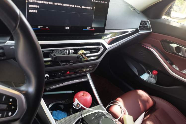 Used BMW i3 2023 eDrive 40 L Midnight Edition Audio And AC Panel