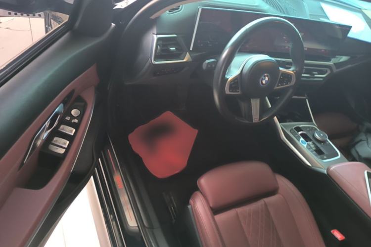 Used BMW i3 2023 eDrive 40 L Midnight Edition Driver Seat