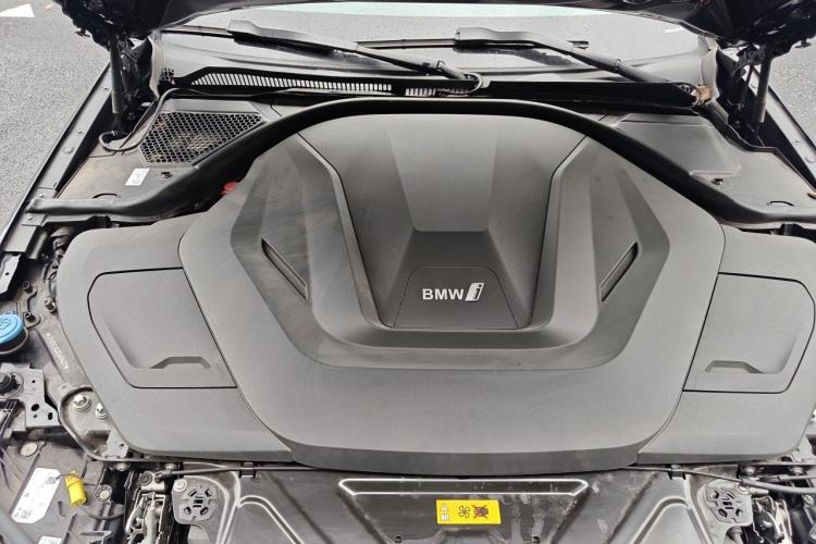 Used BMW i3 2023 eDrive 40 L Midnight Edition Engine Bay