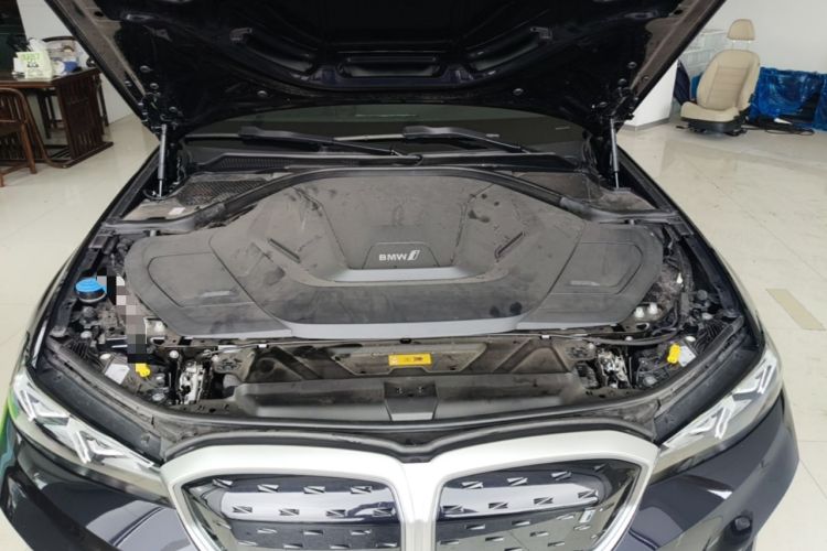 Used BMW i3  Engine Bay