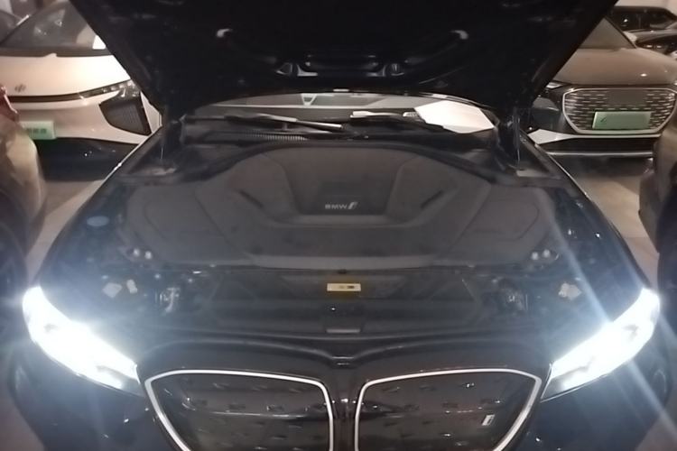 Used BMW i3 2023 eDrive 40 L Midnight Edition Engine Bay