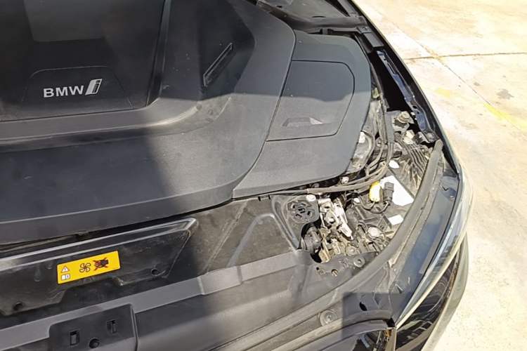 Used BMW i3 2023 eDrive 40 L Midnight Edition Engine Bay Left