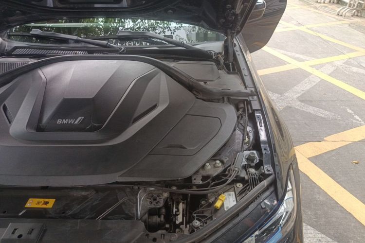 Used BMW i3 2023 eDrive 40 L Midnight Sports Package Engine Bay Left