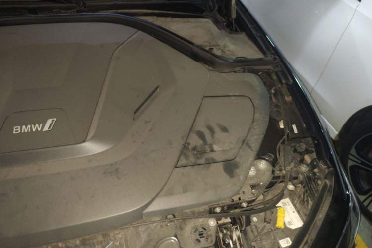 Used BMW i3 2023 eDrive 40 L Midnight Edition Engine Bay Left
