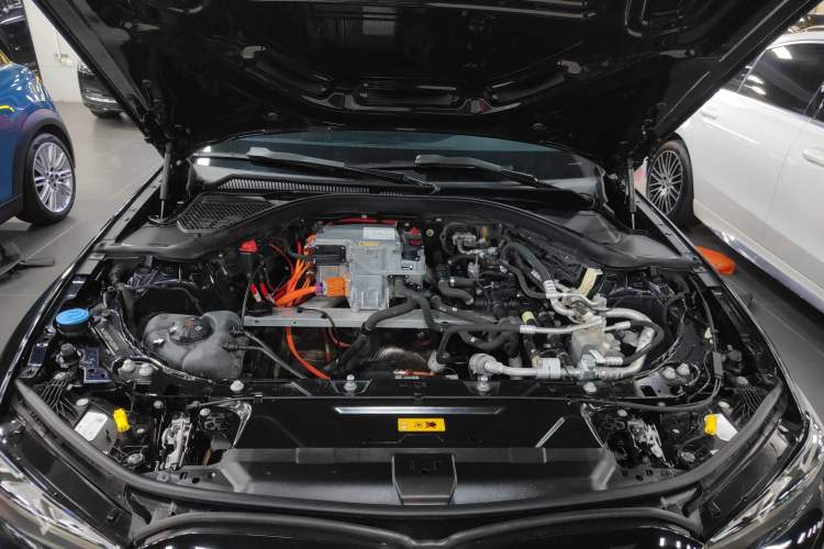 Used BMW i3 2023 eDrive 40 L Midnight Edition Engine Bay
