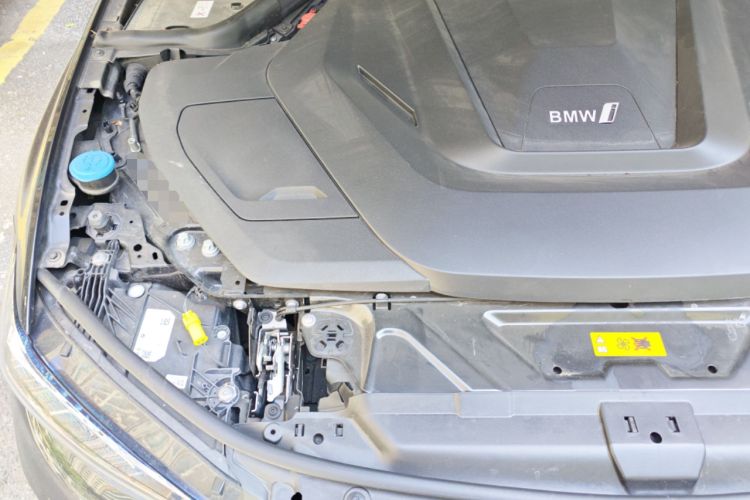 Used BMW i3 2023 eDrive 40 L Midnight Edition Engine Bay Right