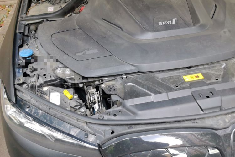 Used BMW i3 2023 eDrive 40 L Midnight Edition Engine Bay Right