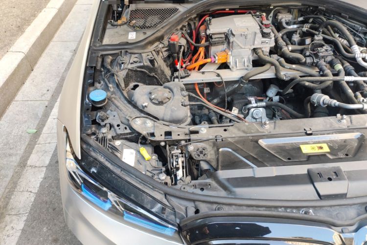 Used BMW i3 2023 eDrive 40 L Midnight Sports Package Engine Bay Right