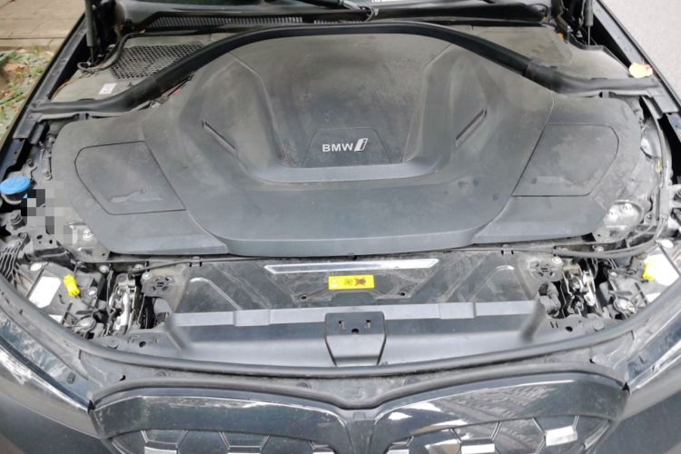 Used BMW i3 2023 eDrive 40 L Midnight Edition Engine Bay