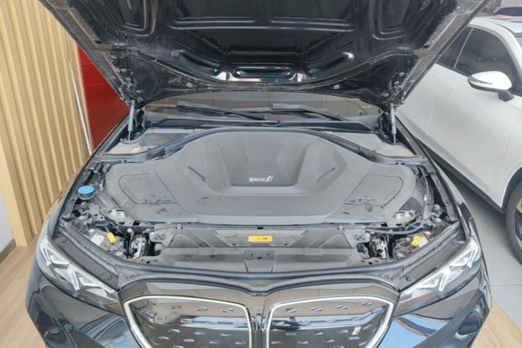 Used BMW i3 2023 eDrive 40 L Midnight Edition Engine Bay