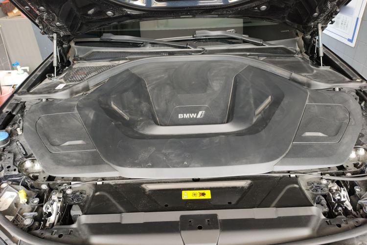 Used BMW i3 2023 eDrive 40 L Midnight Sports Package Engine Bay