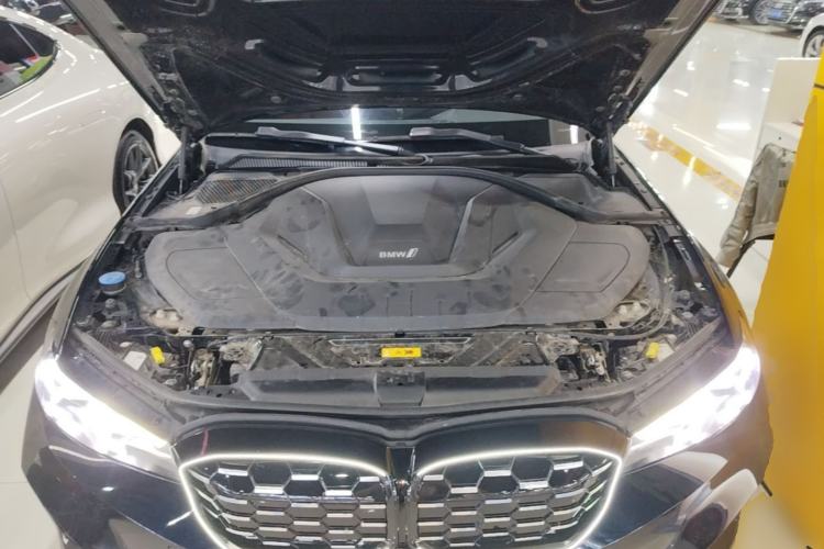 Used BMW i3 2023 eDrive 40 L Midnight Edition Engine Bay