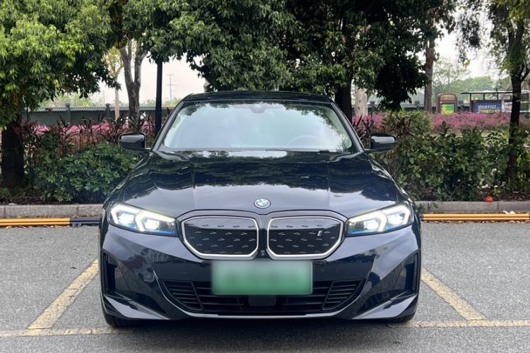 Used BMW i3 2023 eDrive 40 L Midnight Sports Package Exterior 1