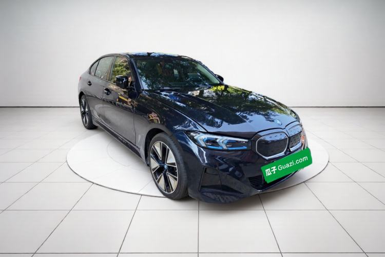 Used BMW i3 2023 eDrive 40 L Midnight Sports Package Exterior 2