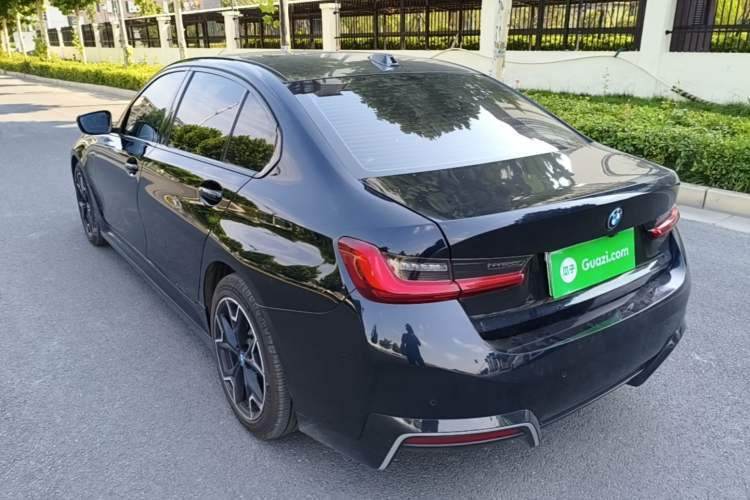 Used BMW i3 2023 eDrive 40 L Midnight Edition Exterior 2