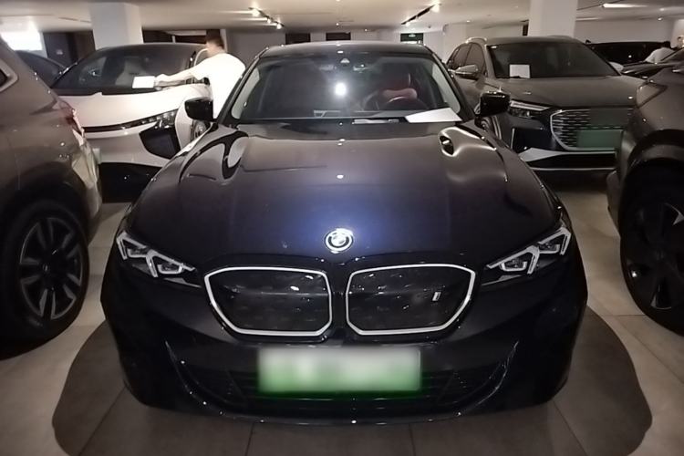 Used BMW i3 2023 eDrive 40 L Midnight Edition Front