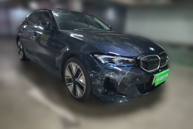 Used BMW i3 2023 eDrive 40 L Midnight Sports Package Front Right 45 Deg