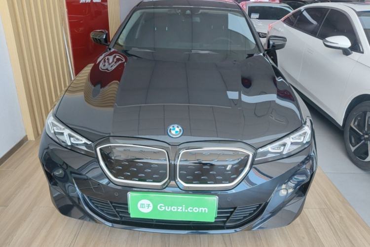 Used BMW i3 2023 eDrive 40 L Midnight Edition Front