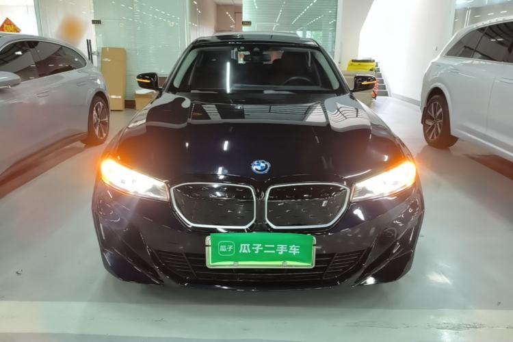 Used BMW i3 2023 eDrive 40 L Midnight Edition Front