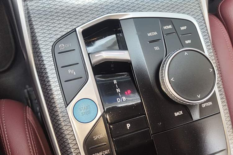 Used BMW i3 2023 eDrive 40 L Midnight Edition Gear Lever