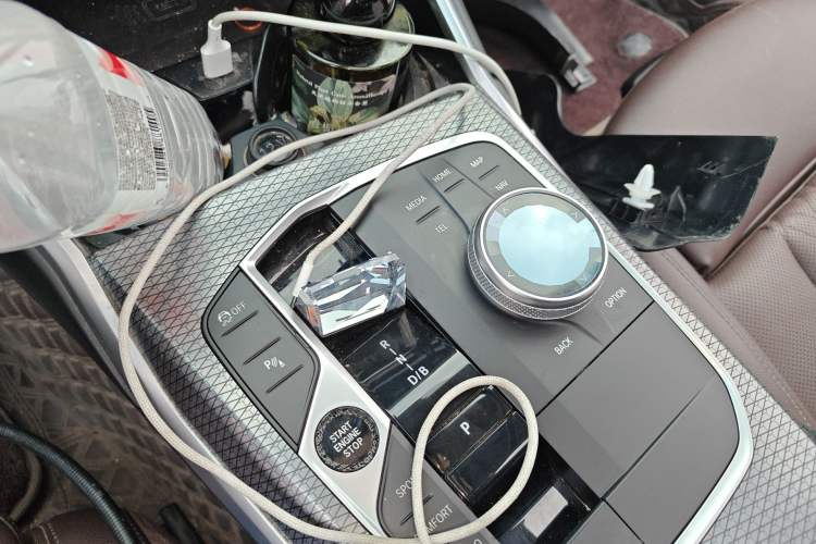 Used BMW i3 2023 eDrive 40 L Midnight Edition Gear Lever