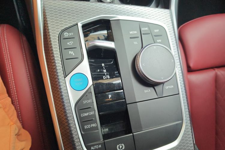 Used BMW i3 2023 eDrive 40 L Midnight Sports Package Gear Lever