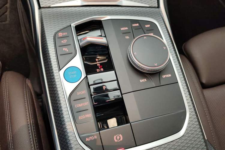Used BMW i3 2023 eDrive 40 L Midnight Sports Package Gear Lever