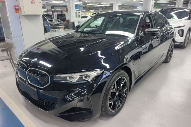 Used BMW i3 2023 eDrive 40 L Midnight Edition