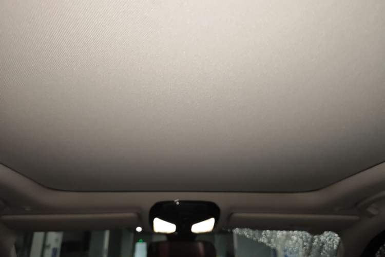 Used BMW i3 2023 eDrive 40 L Midnight Edition Headliner