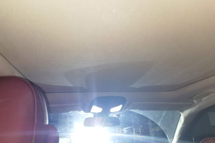 Used BMW i3 2023 eDrive 40 L Midnight Edition Headliner