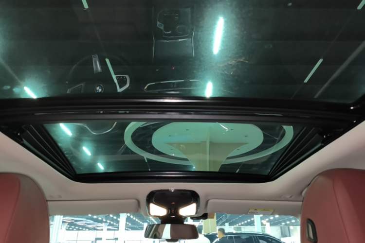 Used BMW i3 2023 eDrive 40 L Midnight Edition Headliner
