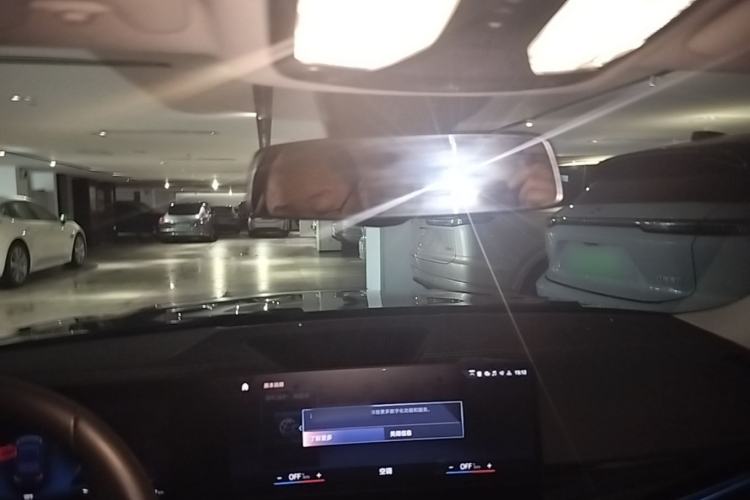 Used BMW i3 2023 eDrive 40 L Midnight Edition Headliner