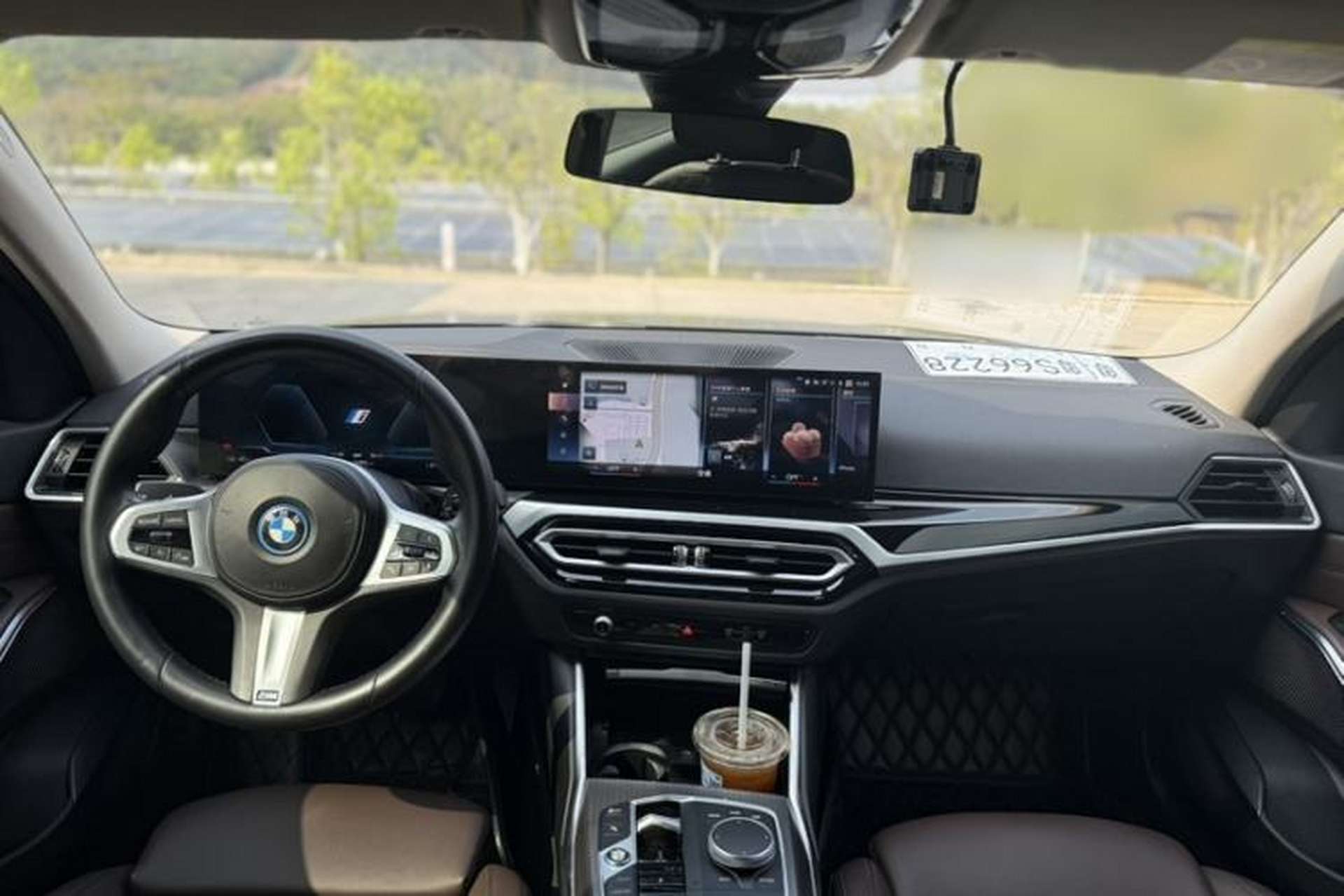 Used BMW i3 2023 eDrive 40 L Midnight Edition Interior 8