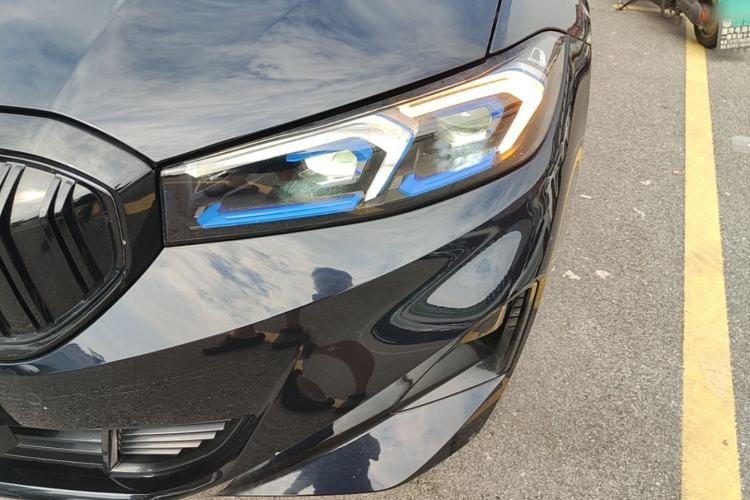 Used BMW i3 2023 eDrive 40 L Midnight Sports Package Left Front Headlight